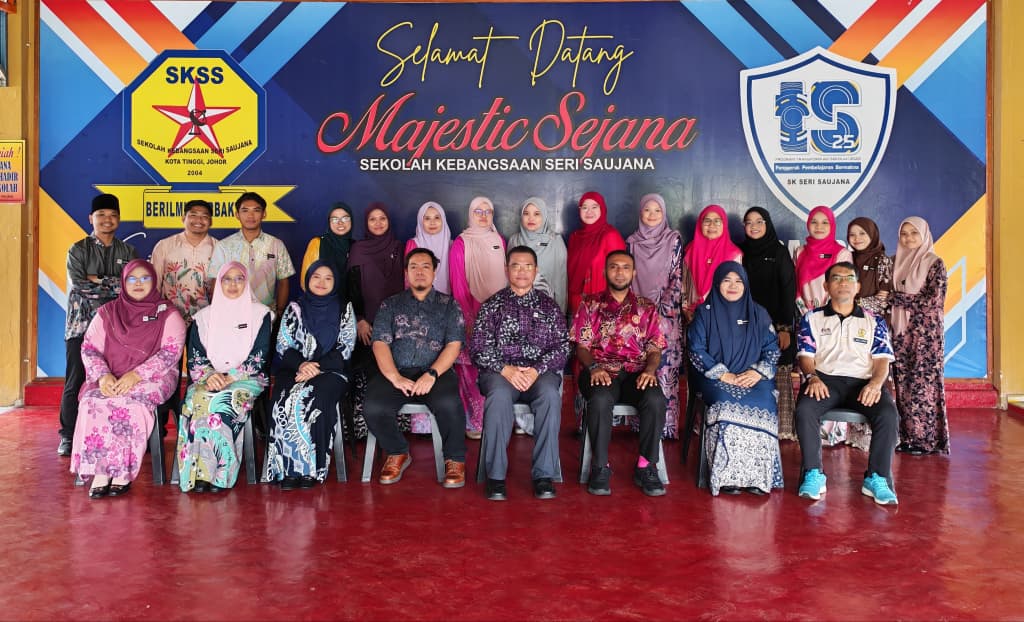 Bengkel aplikasi web berbantukan AI perkasa pengetahuan digital guru SK Seri Saujana